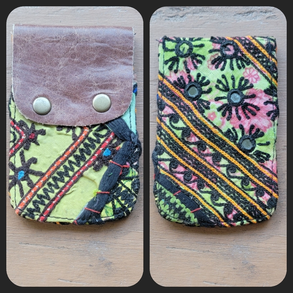 🕺🥂 Free People Boho Embroidered Repurposed vtg banjara Wallet Card Case